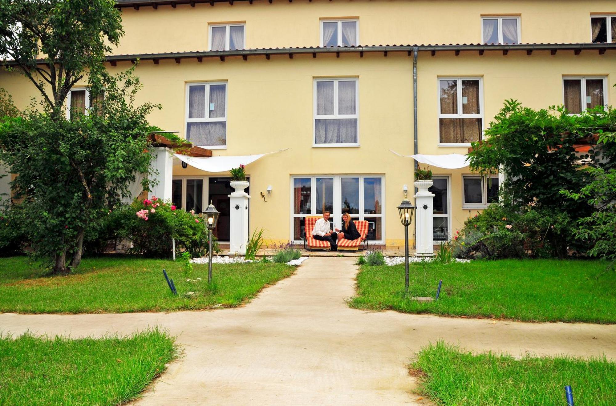 Mediterran Hotel Juwel Karlstein am Main Exteriér fotografie